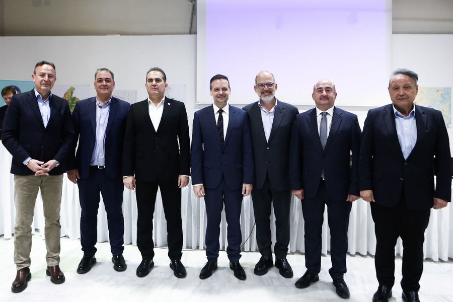 ΔΗΜΟΣ ΑΘΗΝΑΙΩΝ ΔΟΥΚΑΣ Χ ΝΕΟ ΔΙΚΤΥΟ 6+1 ΠΟΛΕΩΝ ΑΠΟ ΕΛΛΑΔΑ ΚΑΙ ΚΥΠΡΟ ΓΙΑ ΤΗΝ ΚΛΙΜΑΤΙΚΗ ΟΥΔΕΤΕΡΟΤΗΤΑ